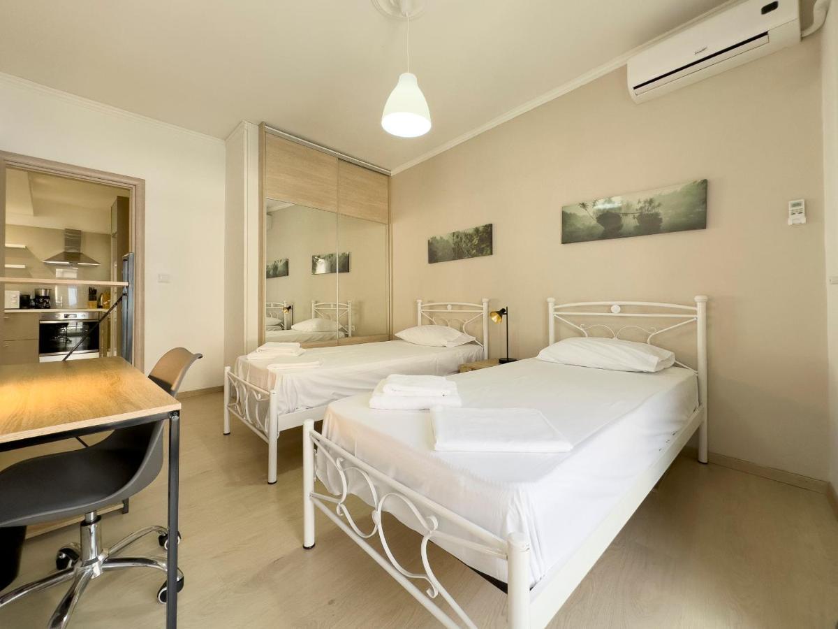 דירות Mihail Voda Modern 55Sqm In אתונה מראה חיצוני תמונה